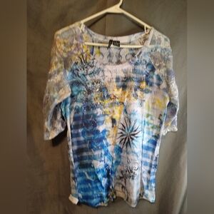 New Direction Floral And Yellow Crinkle Tunic With Lace Sleeves Women's Top